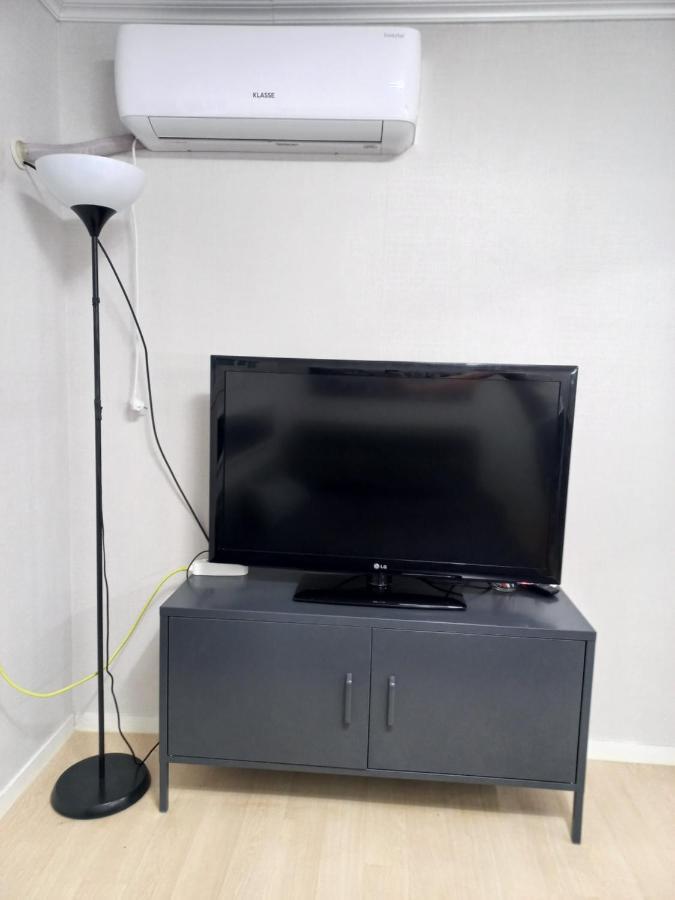 Newly Renovated 2 Bedroom Apartment #7 Seul Exterior foto